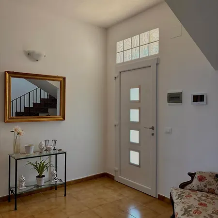 בית נופש Falco קאריני